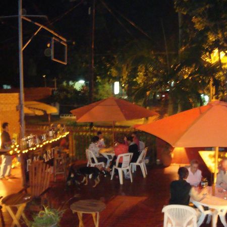 Hostel Residencial Uno Puerto Iguazú Exteriér fotografie