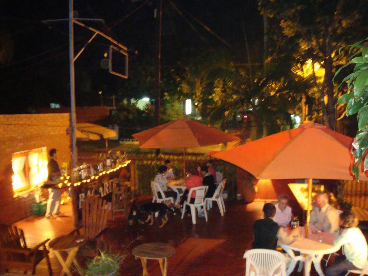 Hostel Residencial Uno Puerto Iguazú Exteriér fotografie
